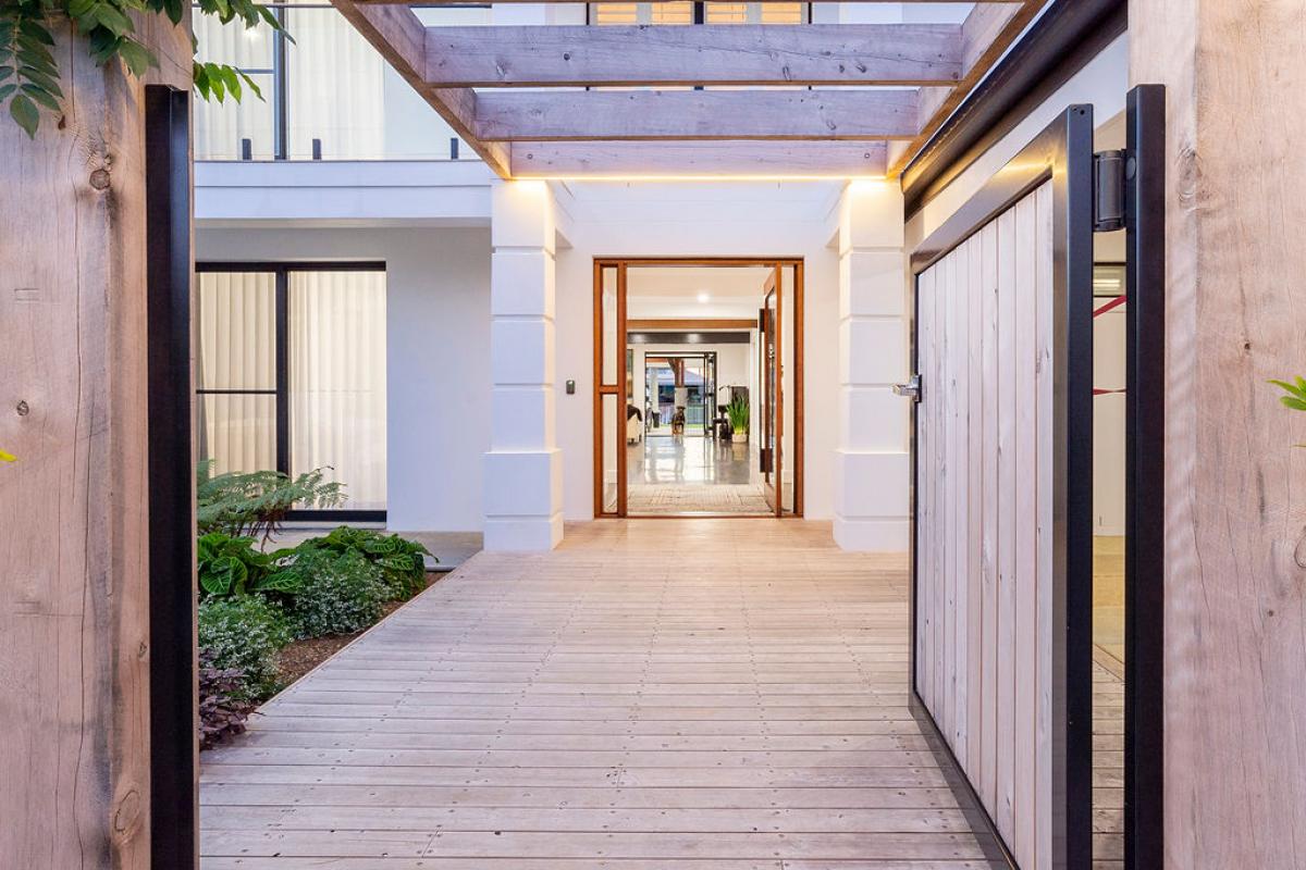 Home Renovations Gold Coast | Paradise Point